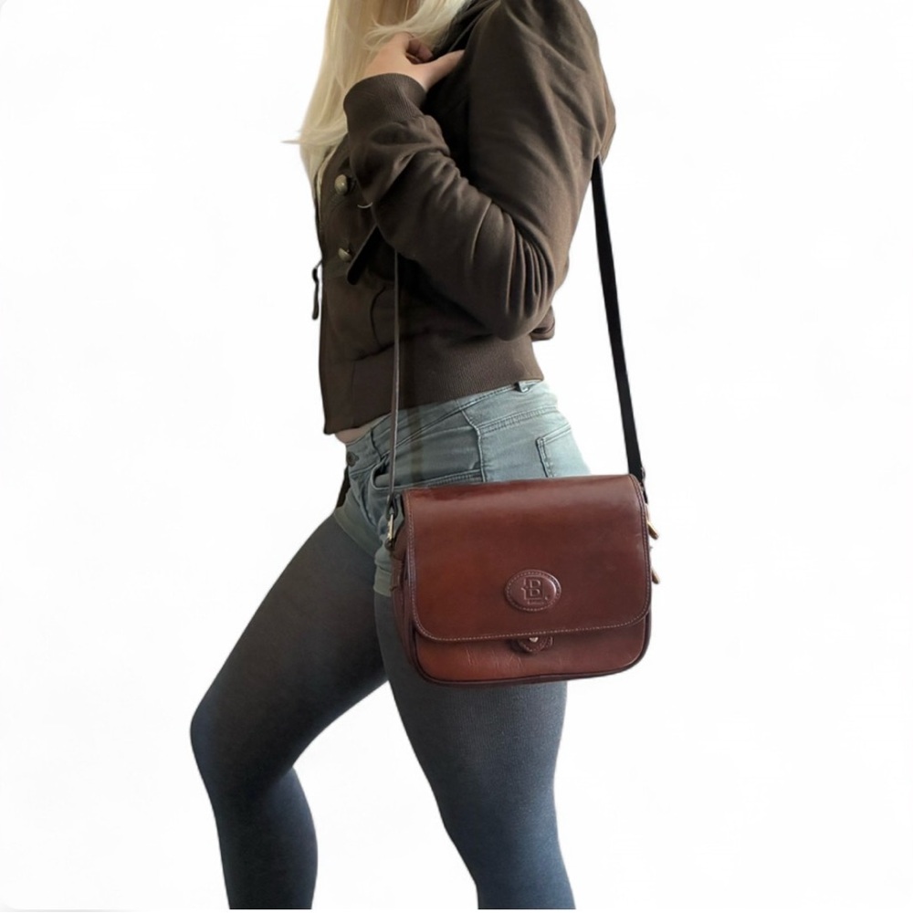 Basido Italian Leather Vintage Brown Shoulder Bag